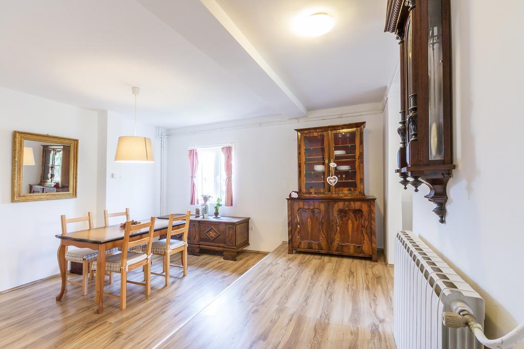 Apartments Oskar بنجول المظهر الخارجي الصورة