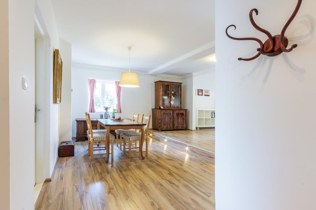 Apartments Oskar بنجول المظهر الخارجي الصورة